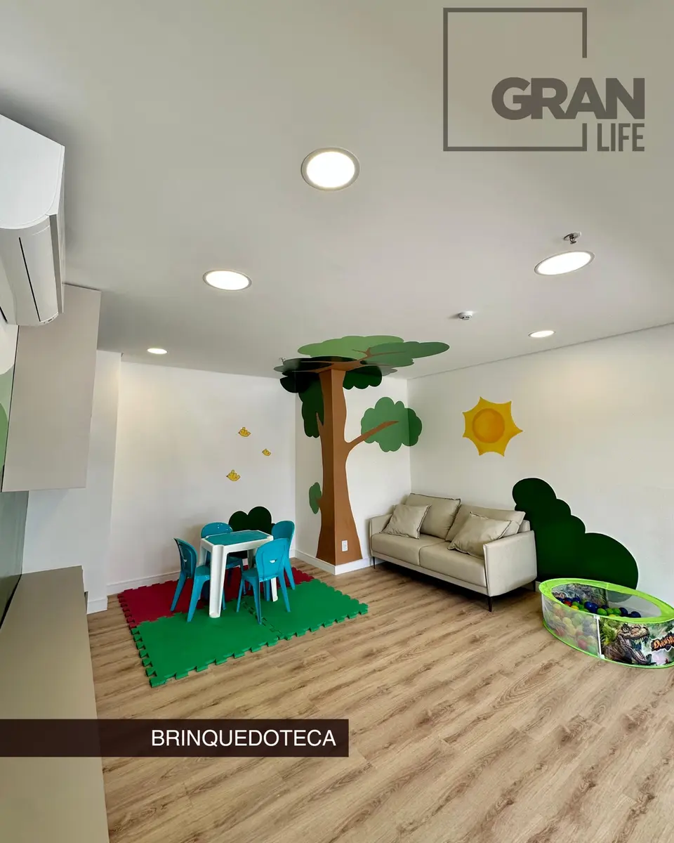 Brinquedoteca com mobiliário infantil no Gran Life Anápolis.