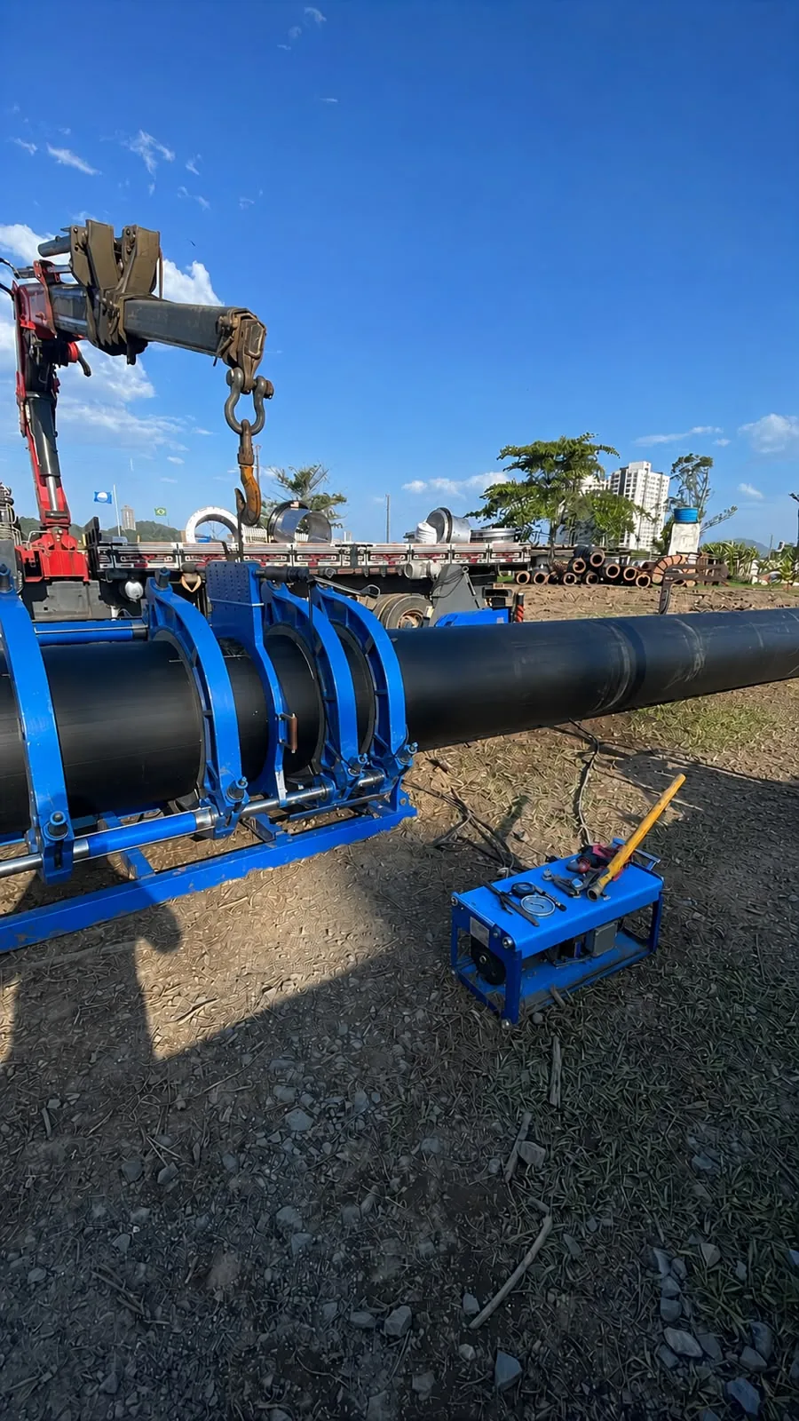 Equipamento de solda termoplástica em tubulação PEAD